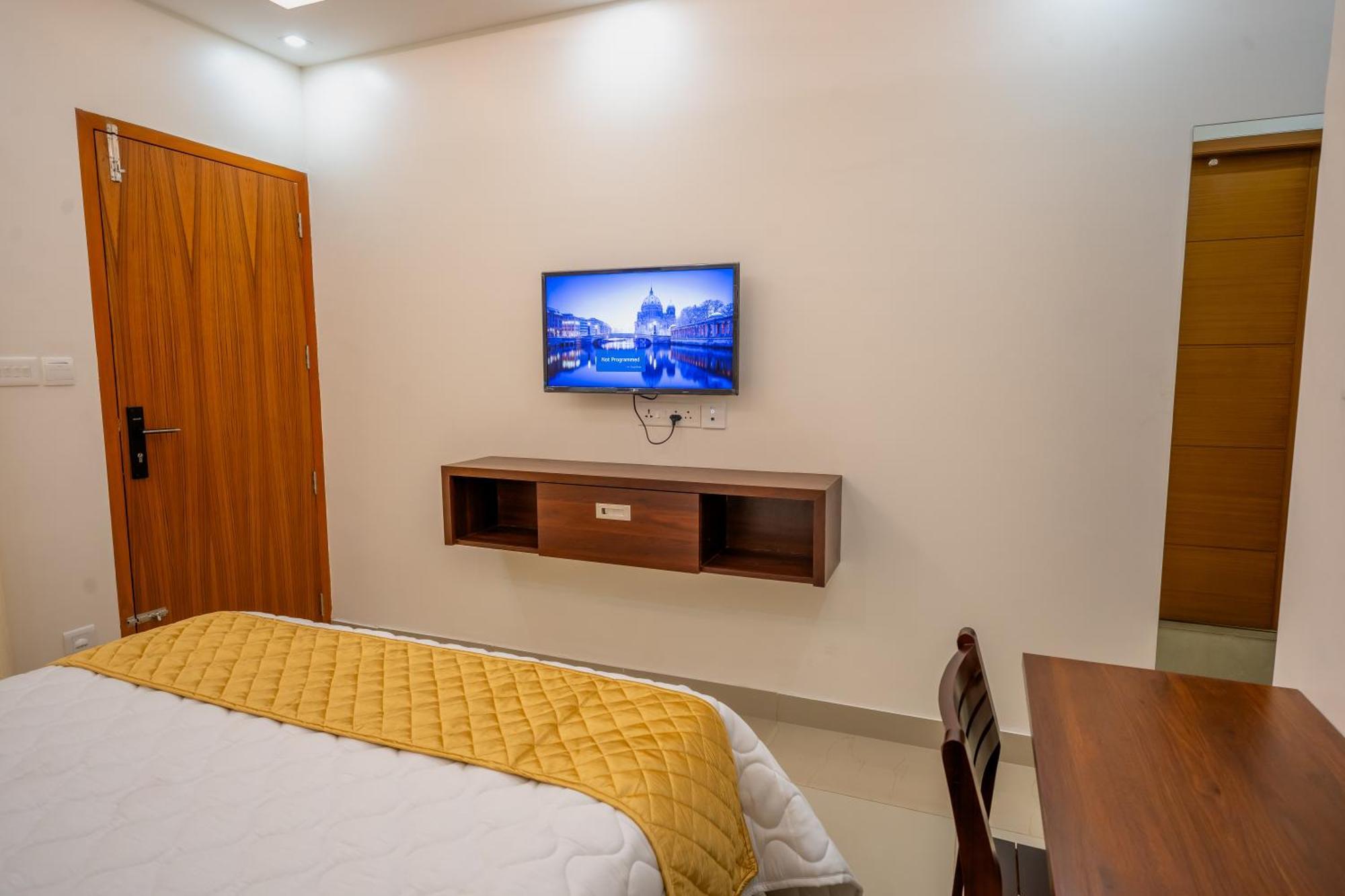 Metro Residency Hotel Tirur Eksteriør billede