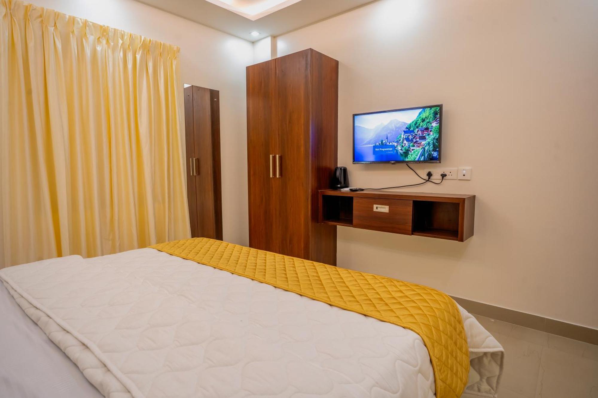 Metro Residency Hotel Tirur Eksteriør billede